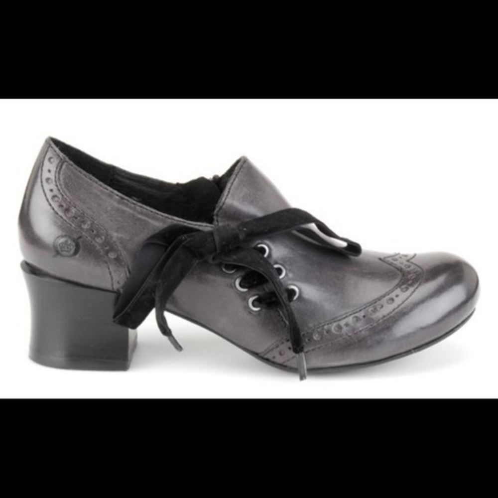 Born Melodie B51822 Grey Genuine leather shoe w ribbon 8.5 /40